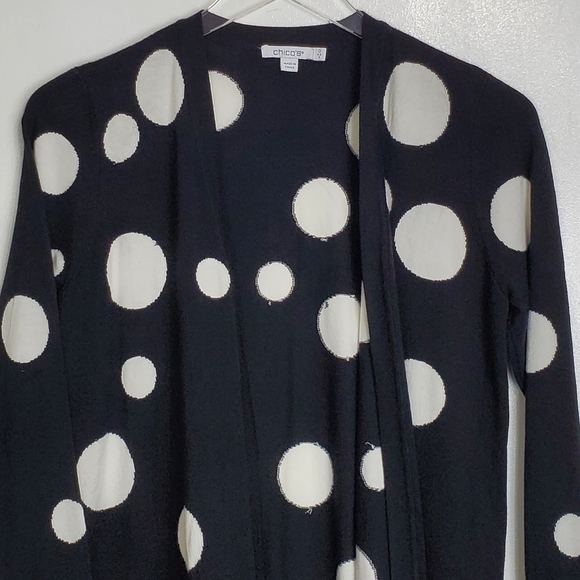 Chicos size S spun rayon big polka dot print open cardigan black knit grandma - Picture 3 of 12